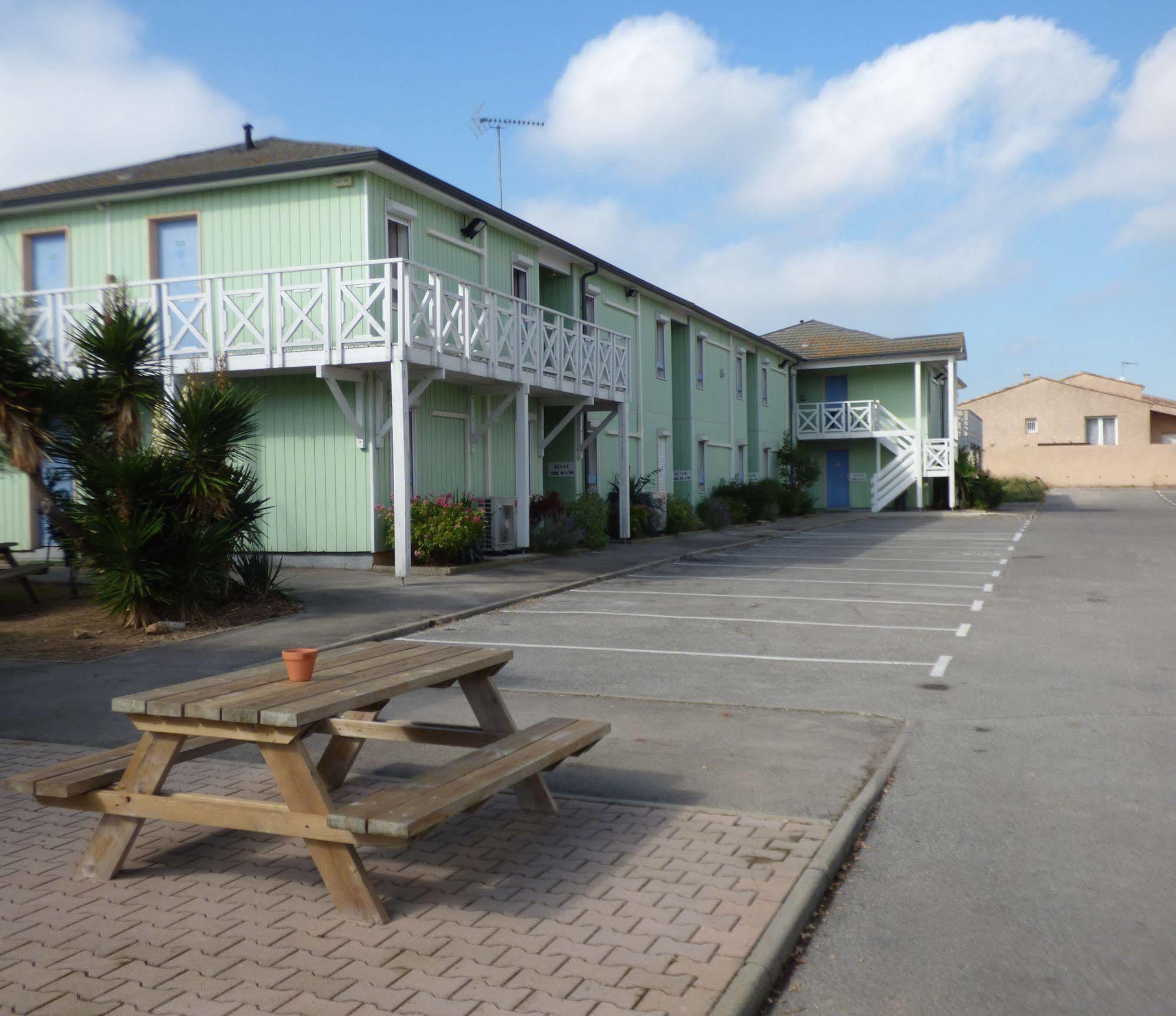 Hotel Floreal Balaruc-le-Vieux Exteriör bild